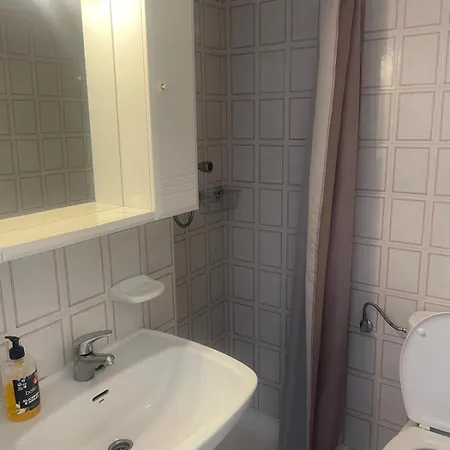 Apartman Fuentes De *