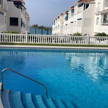 Apartment Fuentes De